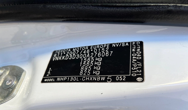 Toyota Yaris cena 43000 przebieg: 28300, rok produkcji 2016 z Góra małe 562